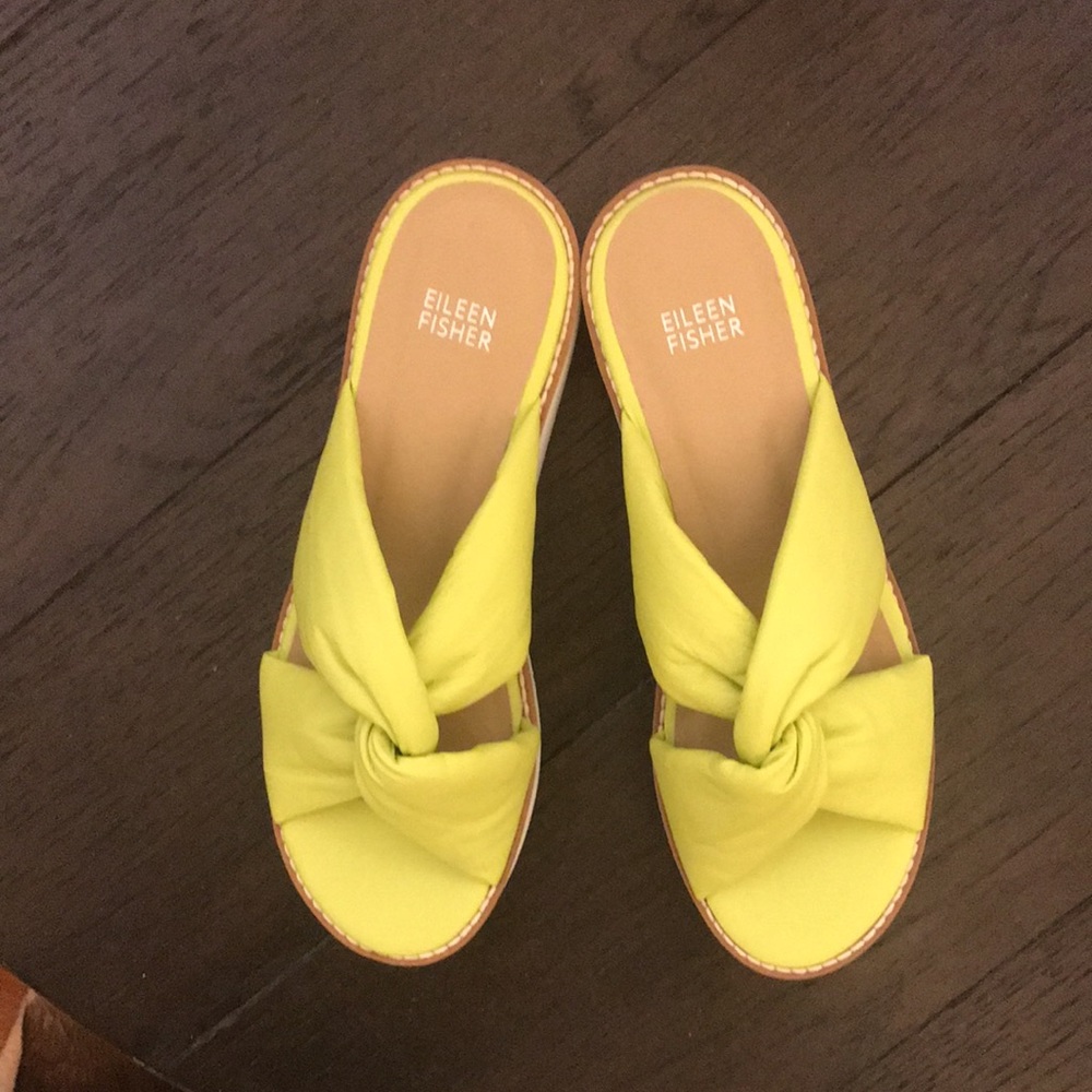 EILEEN FISHER Bene Platform Wedge Sandal Size 8 1/2 , 6 1/2